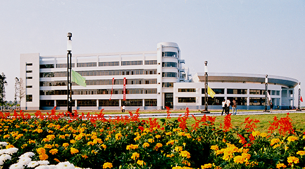 永利集团304am登录校园风景